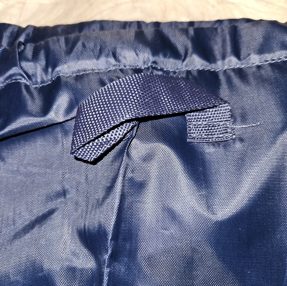 Skechers Navy Drawstring Gym Bag | Adjustable Straps | Hanging Hook